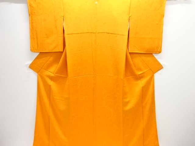JAPANESE KIMONO / IROMUJI KIMONO / SILK / WOVEN GRAPES & ARABESQUE / SINGLE CREST